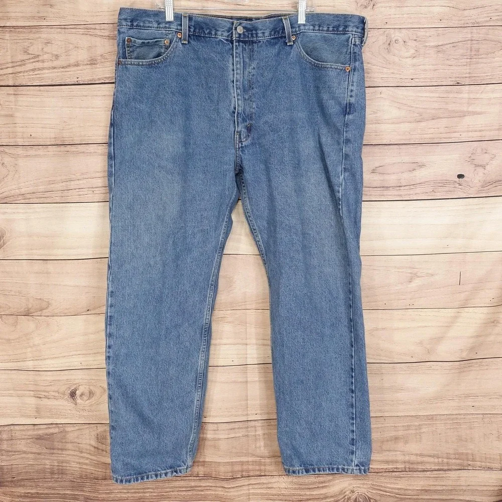 Levis 505 Jeans Mens 44x30 Blue Medium Wash Straight Zip Fly Regular Fit Denim